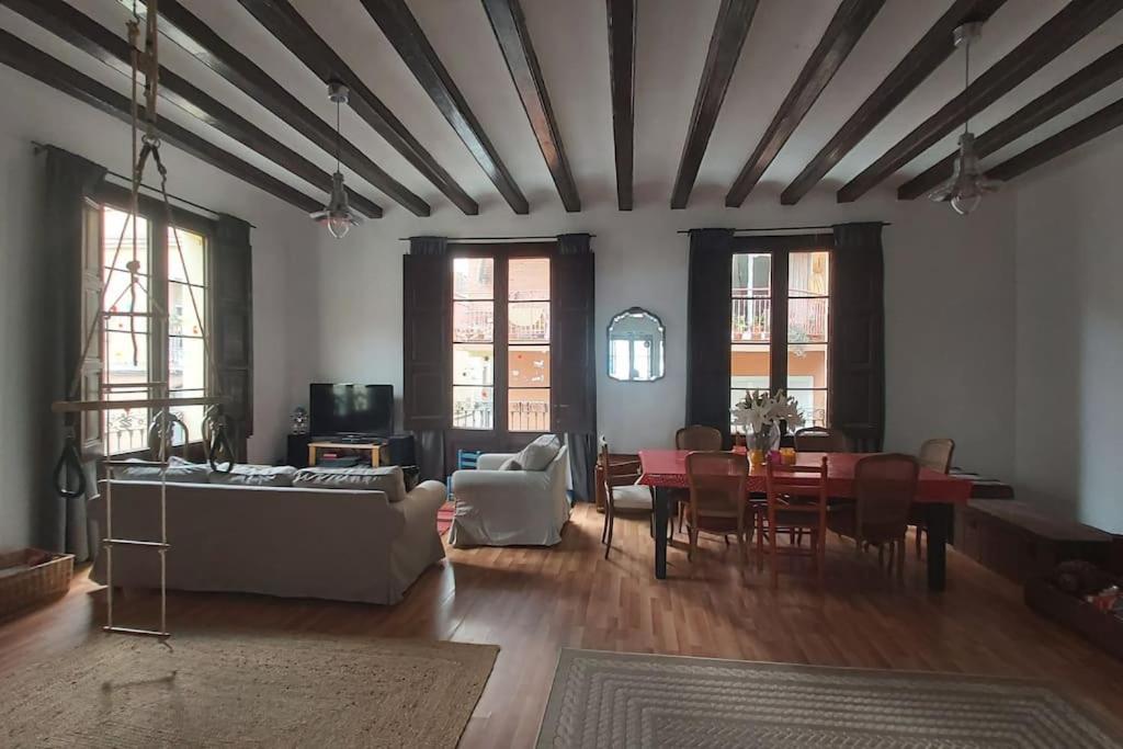 Small Room In Sants With Huge Terrace Barcelona Exterior foto