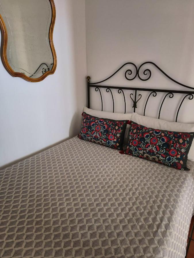 Small Room In Sants With Huge Terrace Barcelona Exterior foto